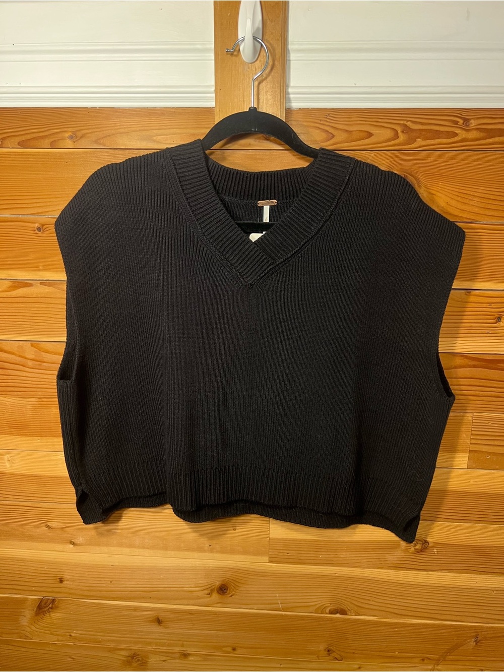 Free People Women’s Large Black V-Neck Knit Sweater Vest